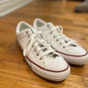 White converse 10 .5 
Like new